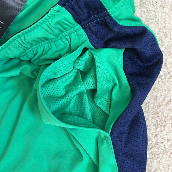 SOLD NWT Mens Nike Dri-Fit Large basketball running athletic training shorts - Picture 10 of 12